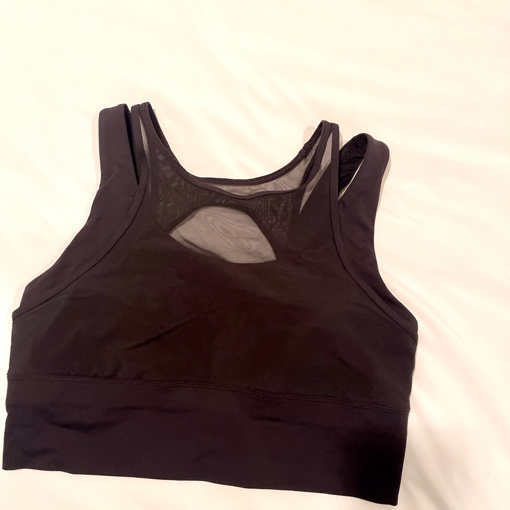 Black Lululemon Sports Bra
